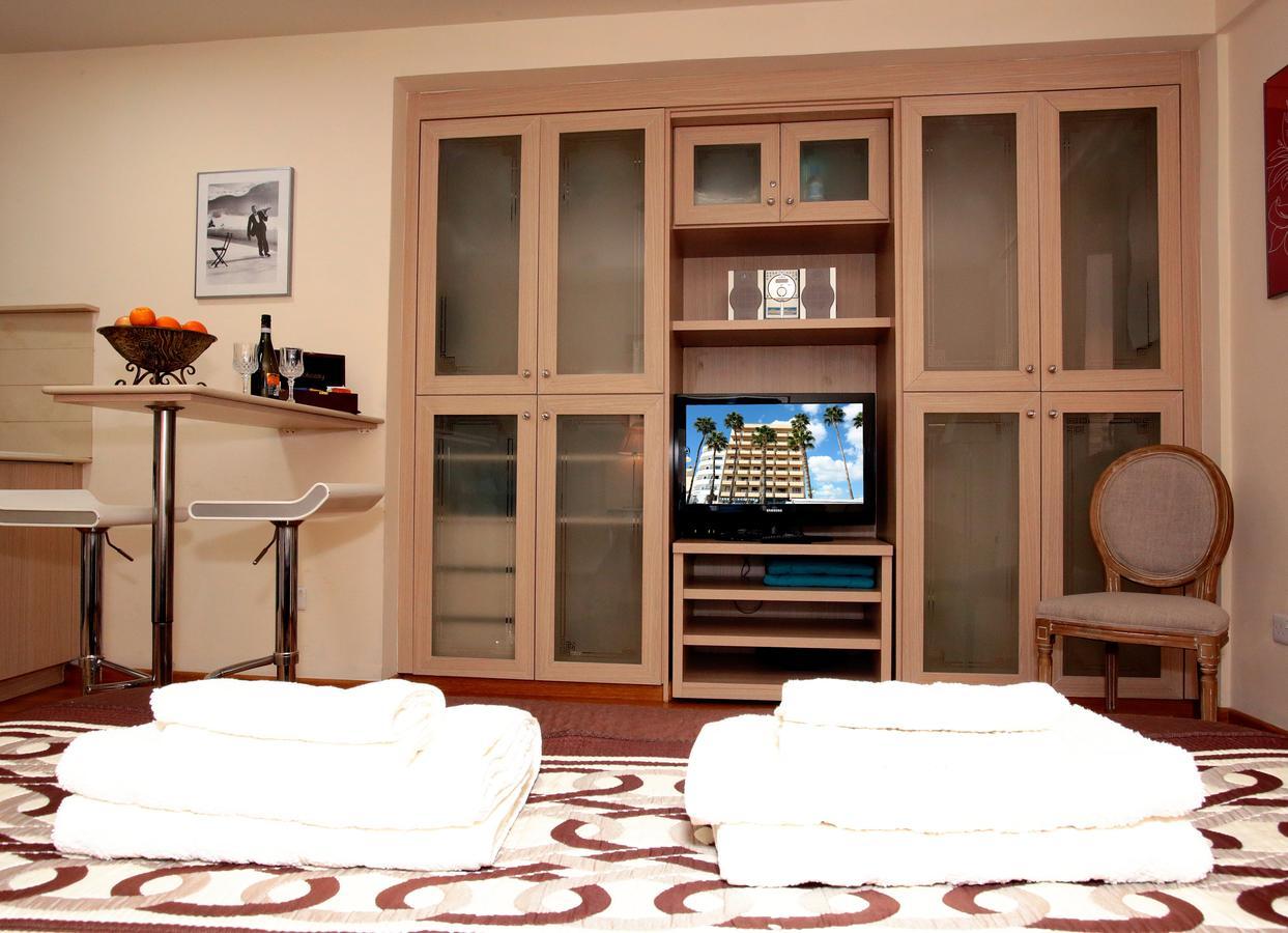 Ithaki Phinikoudes Apartment 307 Larnaca Exterior photo